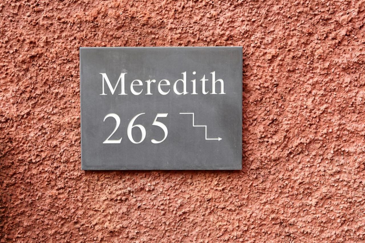 Meredith Way With Parking - Your Apartment Бристоль Экстерьер фото